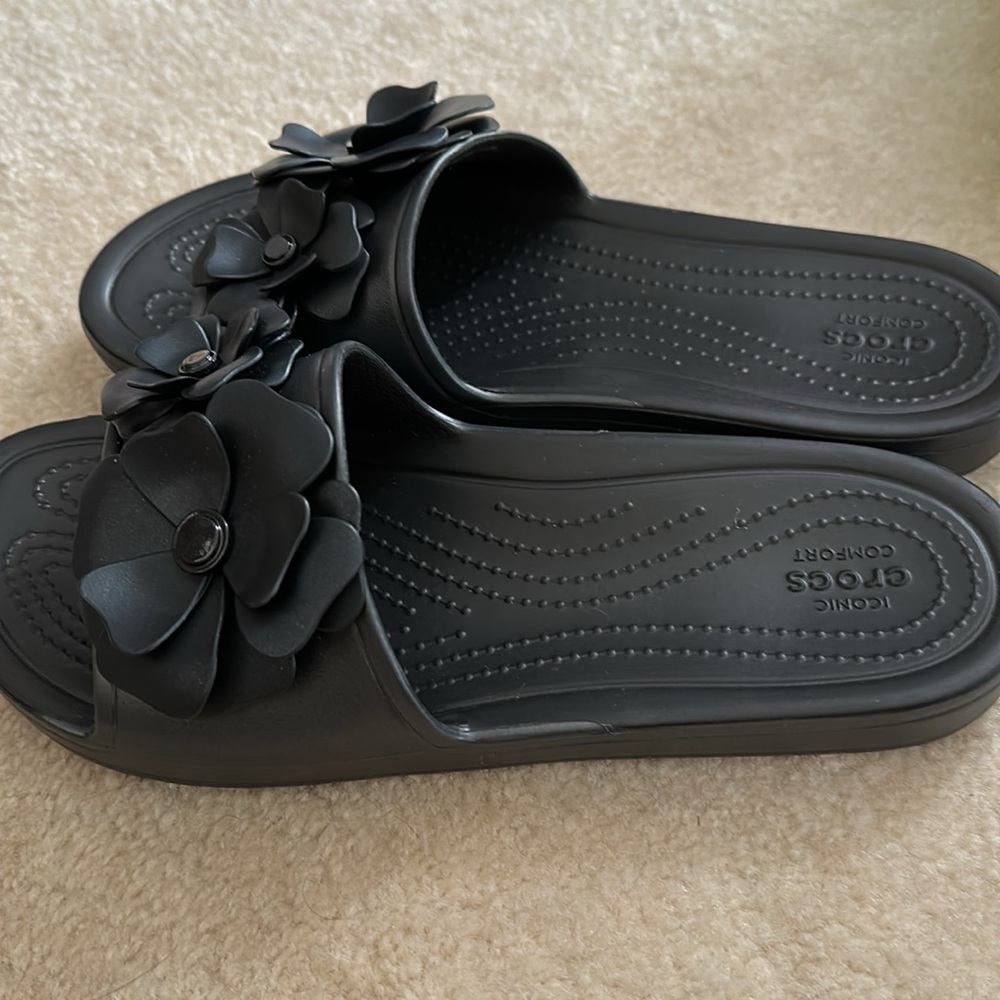 Crocs - Picture 6 of 6